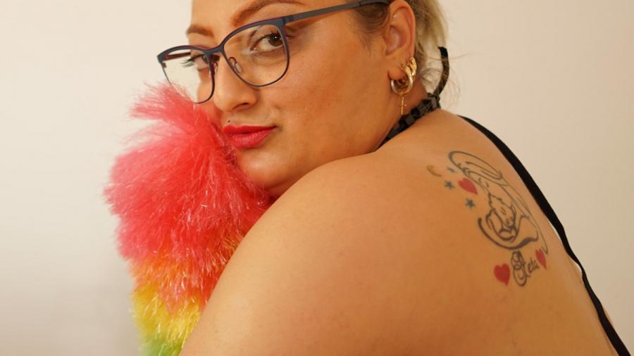 Putzfrau gesucht mit dem gewissen EXTRA Teil 1