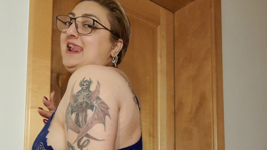 Selfmade - mit viel haare auf den Mumu ;)