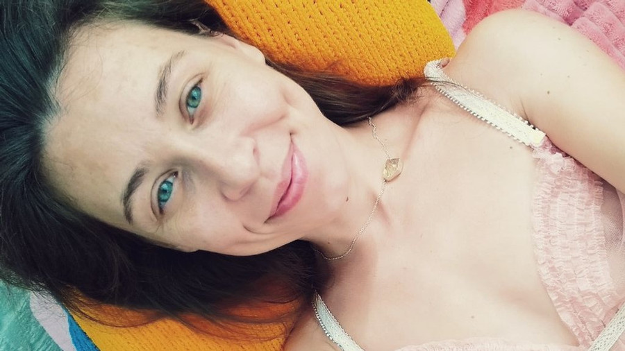 kleine B***te kamen zum Vorschein