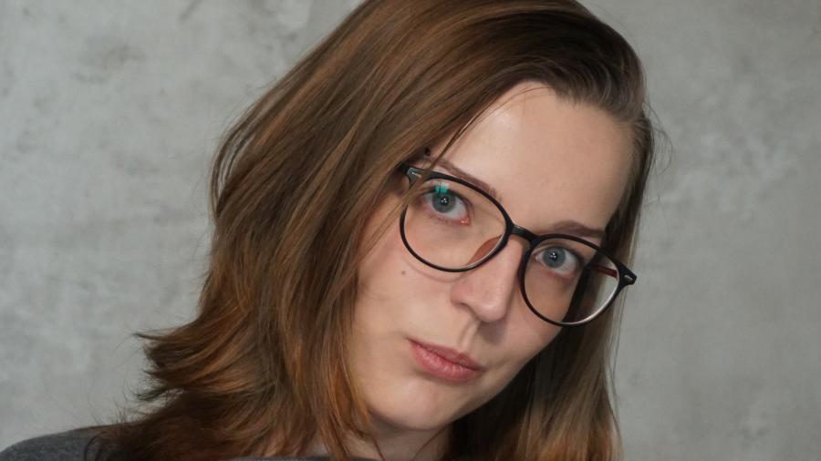 Willst du meine g***en L**her sehen?