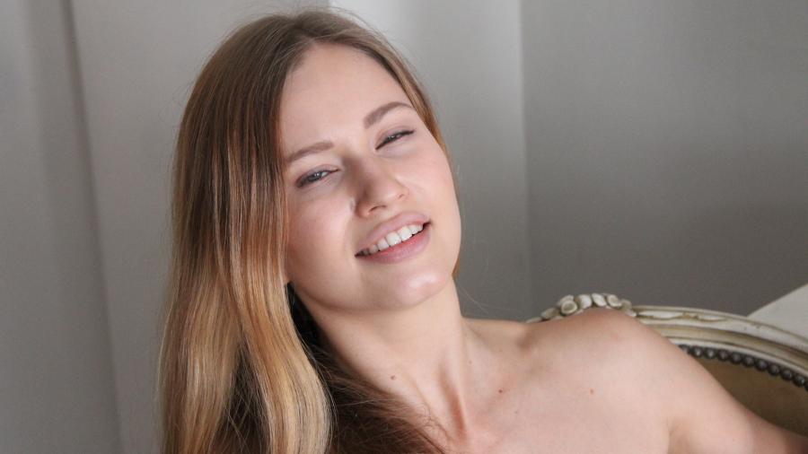 Wenn ich meine beine weit auseinander ziehe, machts mehr spass