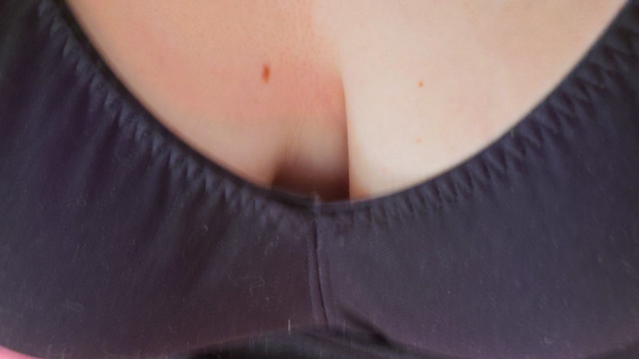 Nochmal l**ker tittchen