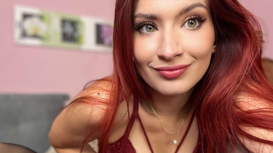 D***ytraum in halterlosen Strümpfen - Atemberaubend