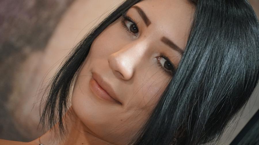 Ich stehe auf heiße Strümpfe und ich hoffe du auch