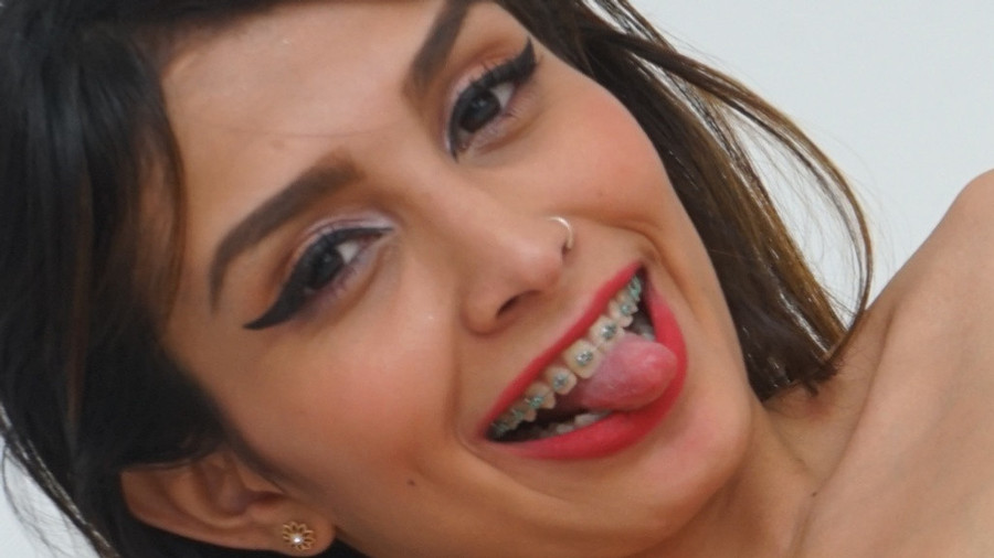 Was sagst du zu diesen g***en Sachen?