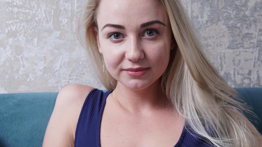 Kurzes knappes Sommer Outfit