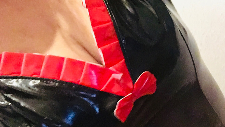 Schöne Dessous :) und grosse B***te