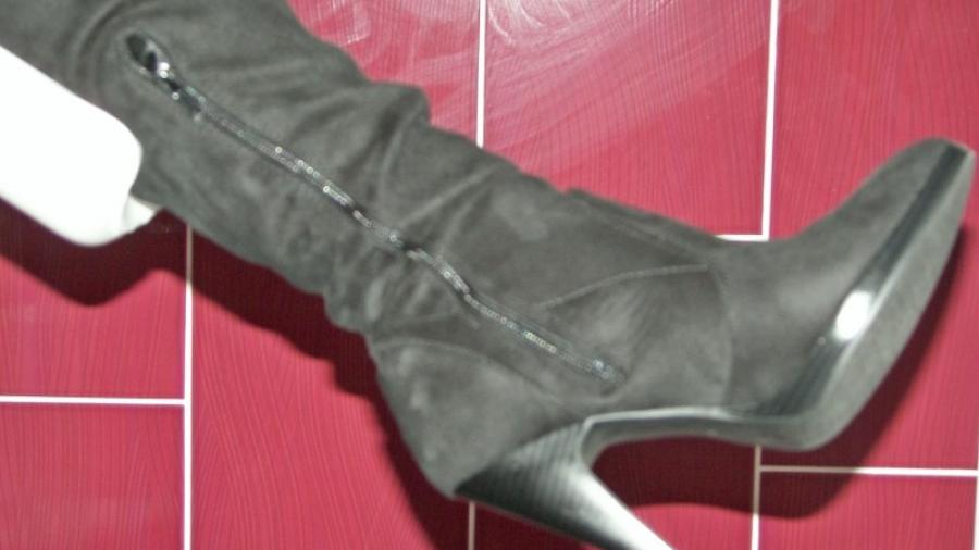 Auf Gynstuhl und Rundbett 3