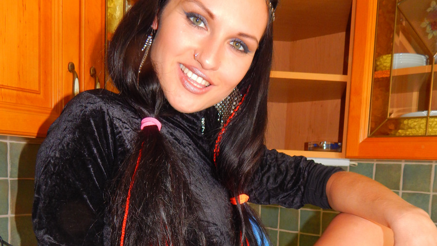 Ich liebe es, meine Figur zur Schau zu stellen!