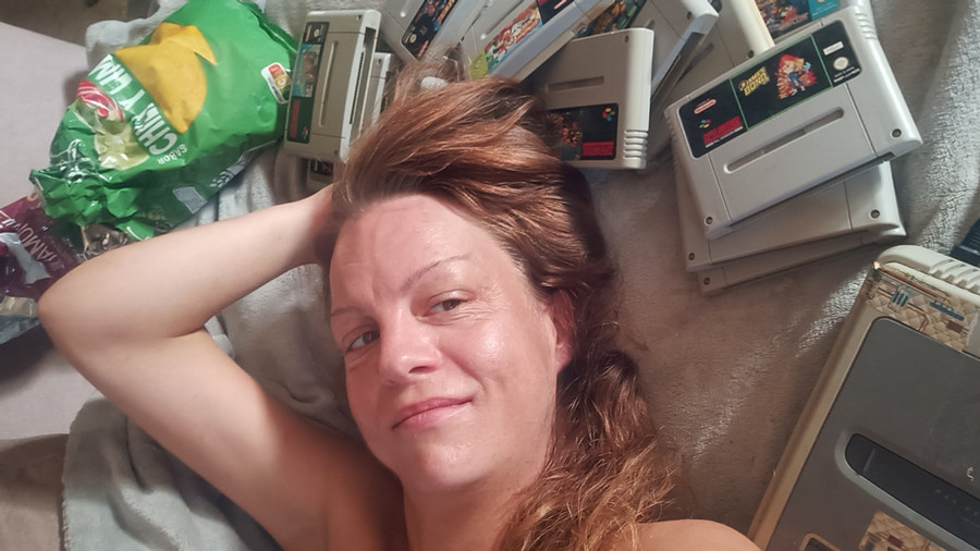 No Gamescom but seductive nights with my console