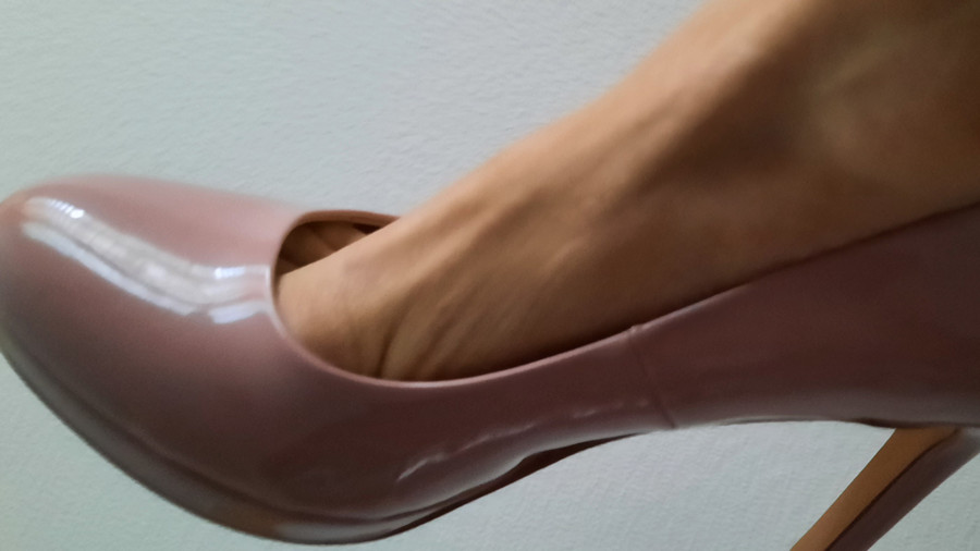 Heels und Halterlose Strümpfe