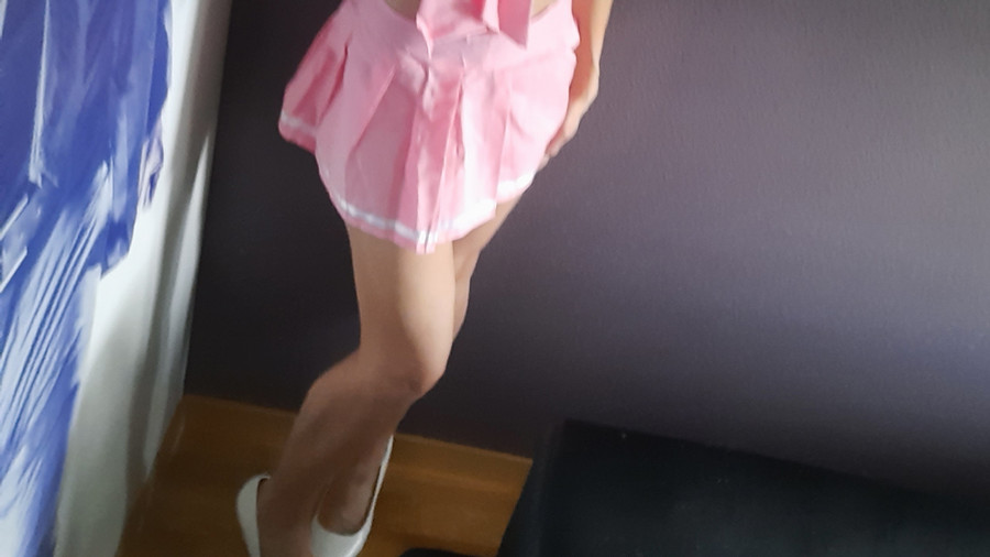 Schau mir unter den Rock Babe