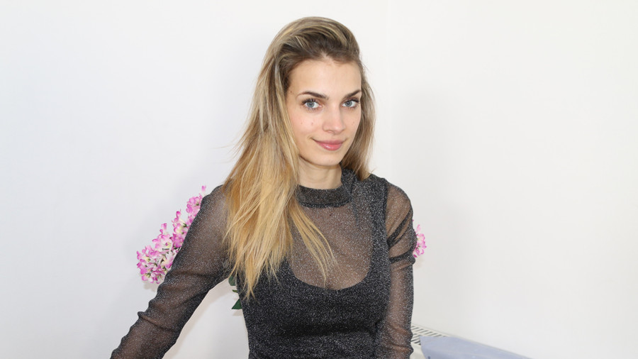 Verschiedene Posen, verschiedene Orte