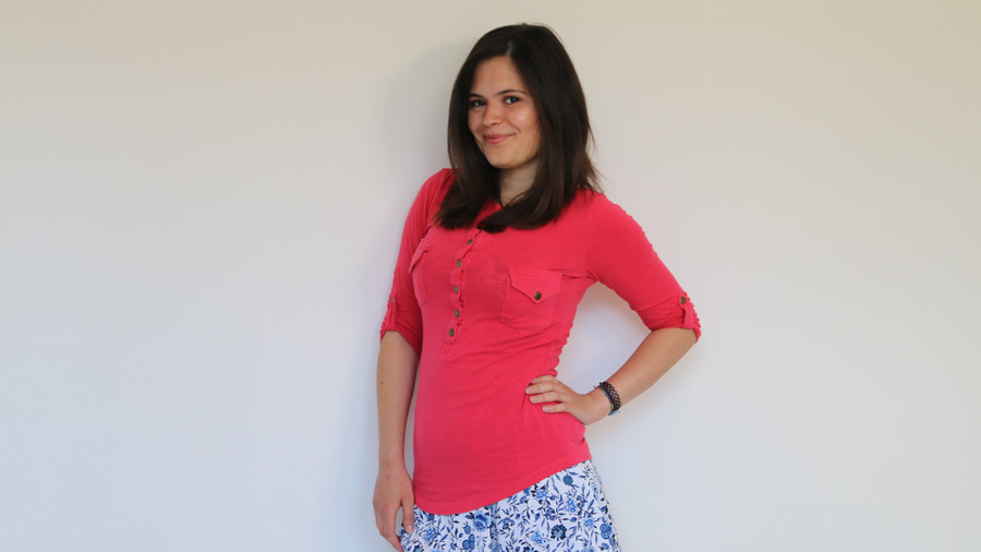 Fotoshooting im kurzem Kleidchen