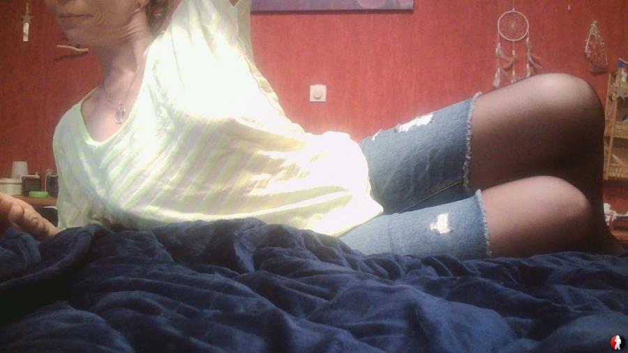 und wieder ab in die kurze Jeans sexy