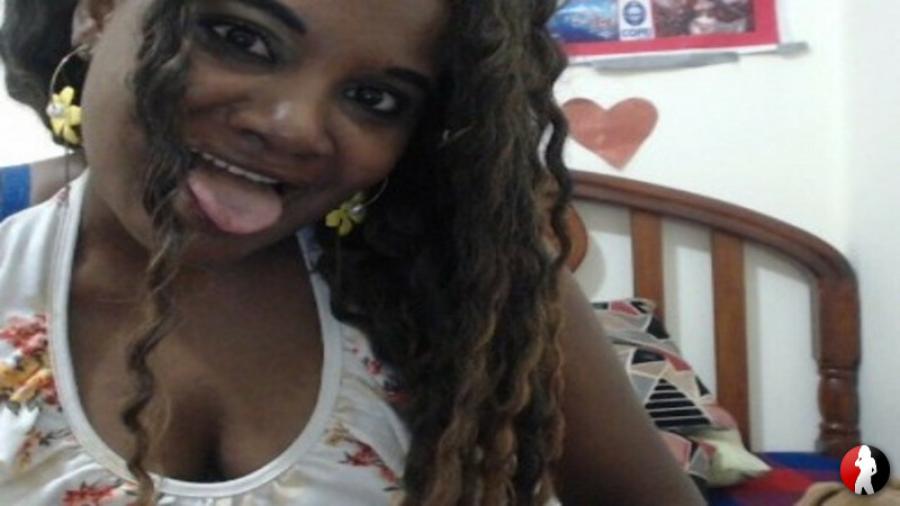 Ich liebe es zu lächeln und ich bin hier um dir mein Lächeln zu geben.