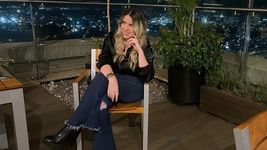 Ich genieße meine eigene Gesellschaft.