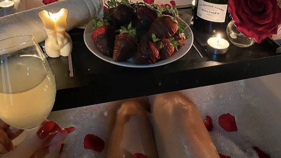 Na bist du schon neugierig auf mich, möchtest du wissen wie ich