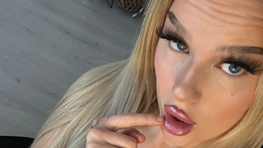 Selfies/Face and my lips