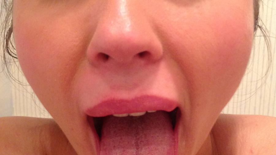 V****ut posen im Kinderzimmer!