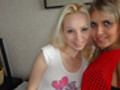 2 heiße Bi-Girls