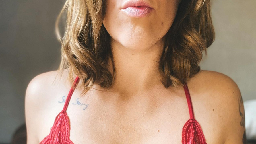 ICH BIN ES, DEINE LAAAADY