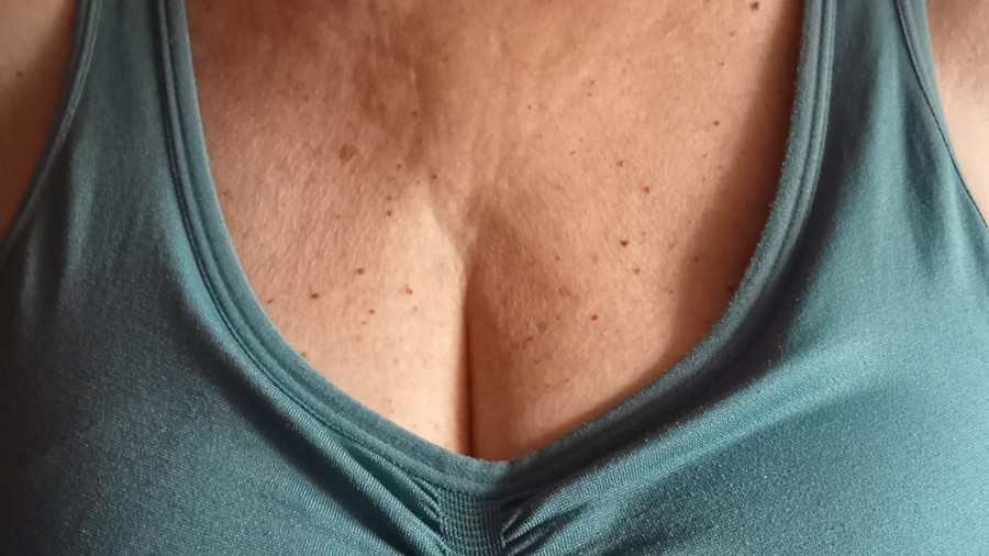 Heiße große B***te