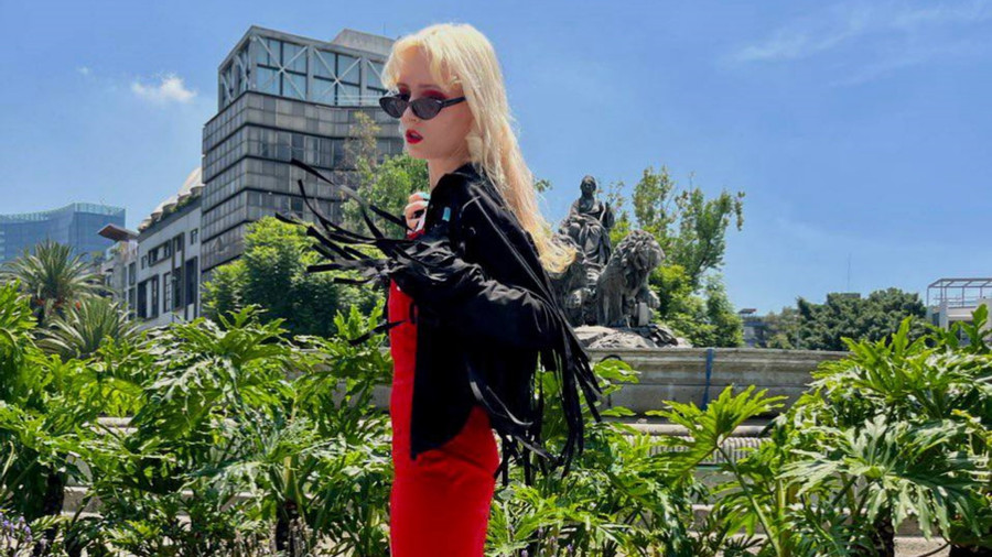 alle Blicke auf mich