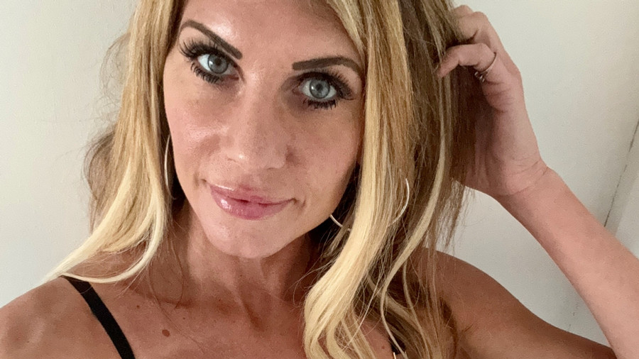 Heisse Dessous - nimm das Leben nicht zu ernst !