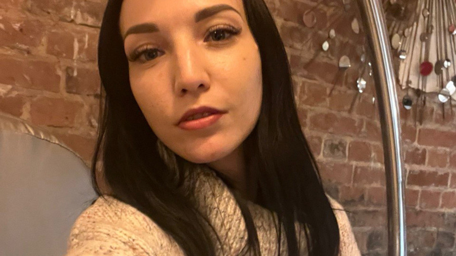 Ich suche einen männlichen Begleiter