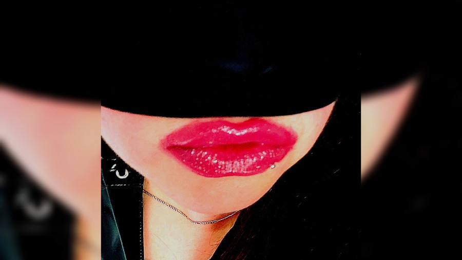 DICKE L****N- DICKE T****N