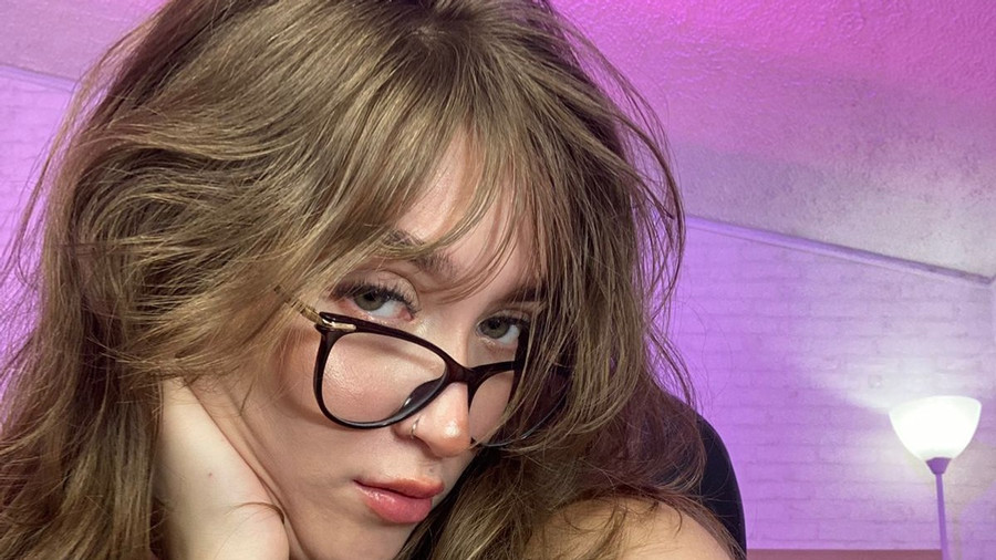 hallo hallo hübscher, willst du mehr? Ich habe etwas sehr di