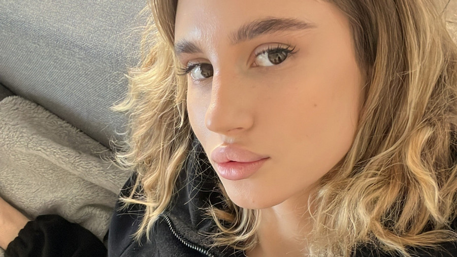 Ich bin ein Genießer Mensch und chille.