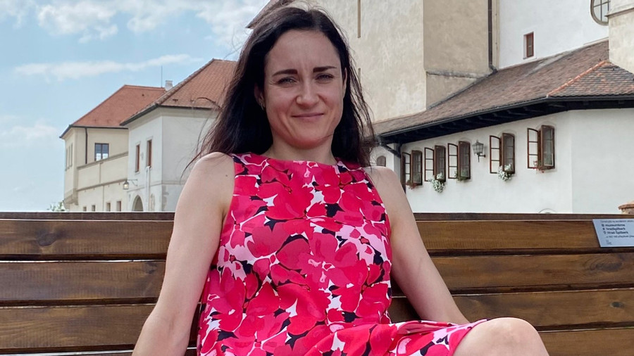 Posiere für Dich, an verschiedenen Orten