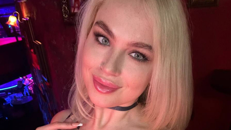 That's what I look like in the evening.