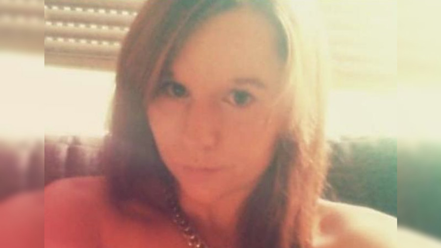 Ich unter meinen Klamotten