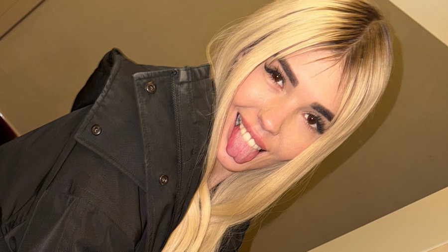 Traust du dich mit mir alleine in den Fahrstuhl?