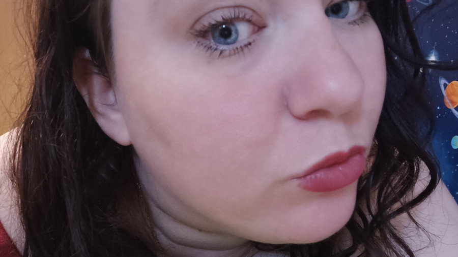 Hot looks in the hallway