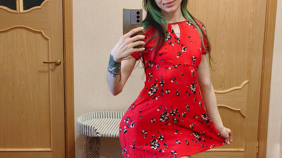 Schnellf**ker Kleidchen..