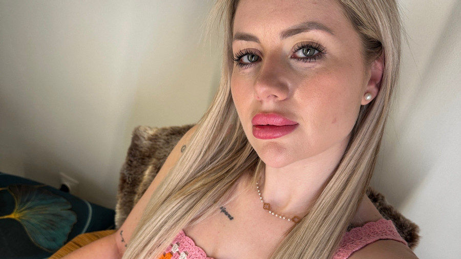 I want to let you look deep into me..