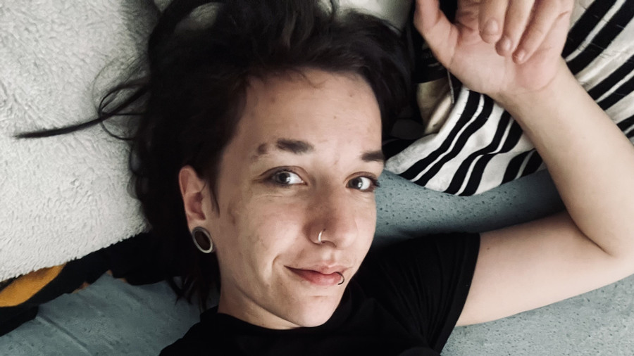 Ungeschminkt. Unzensiert. Unwiderstehlich.