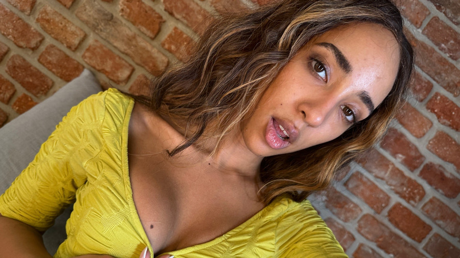 Alles das, was ein Mann sich wünscht und erträumt...