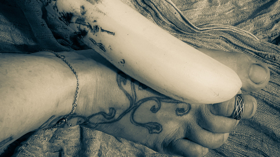 Früchte und Heels bespielt von meinen süßen Füssen