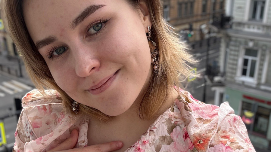 Mit meinem Lächeln möchte ich dich verzaubern!