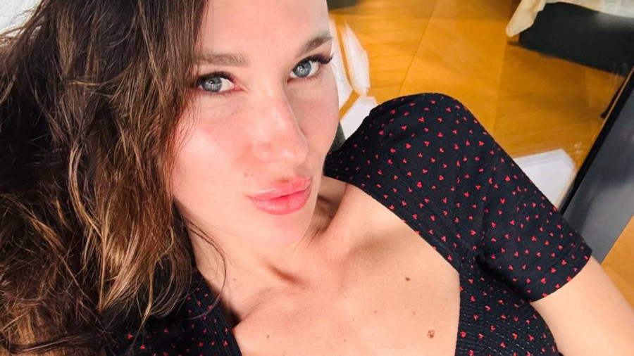 Alles das, was ein Mann sich erwünscht und erträumt...