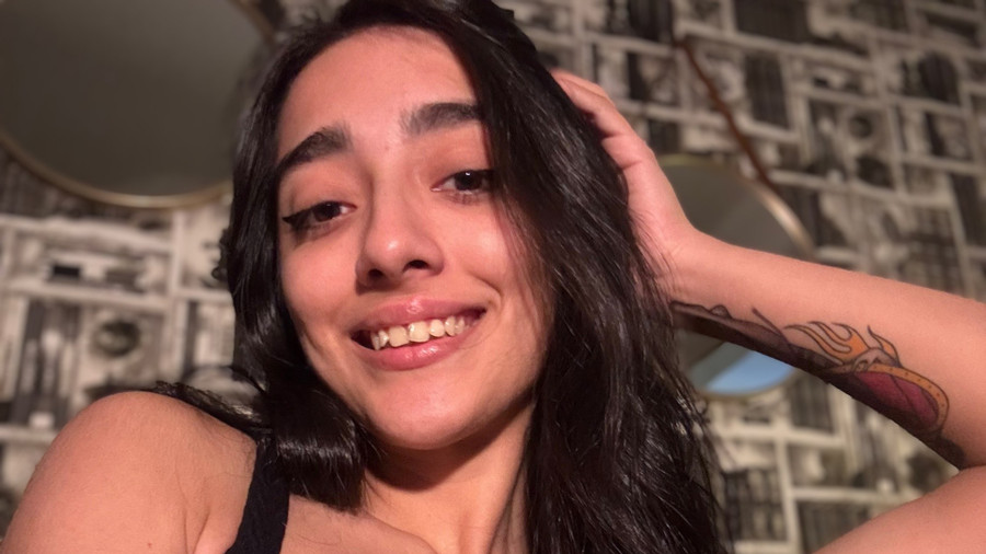 So h***y and cheeky.