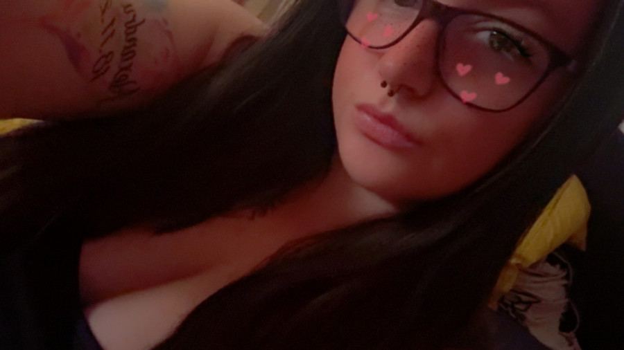 Verspielt nach der Dusche