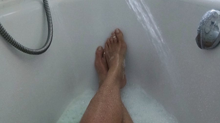 Küsschen auf meine kleinen Füße