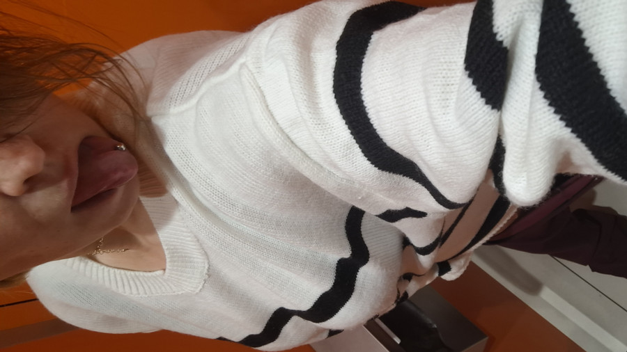 In einer öffentlichen Toilette