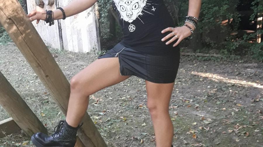 Wow Skinny sexy outdoor